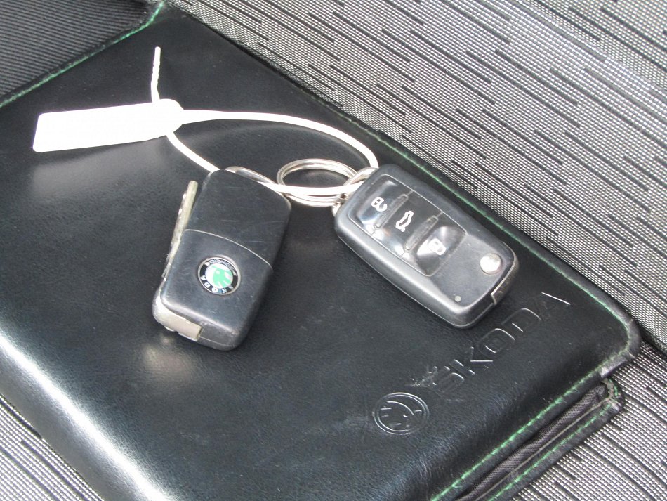 Škoda Octavia II 1.6 TDi Ambition
