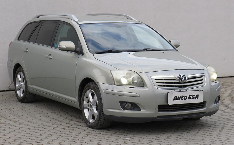Toyota Avensis 2.2D-4D 