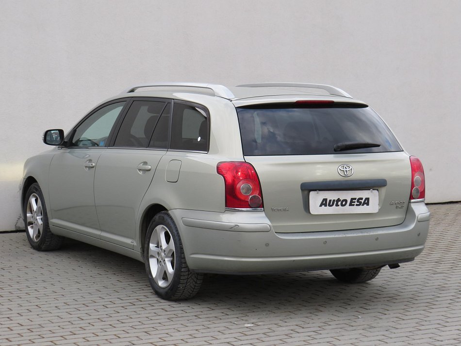 Toyota Avensis 2.2D-4D 