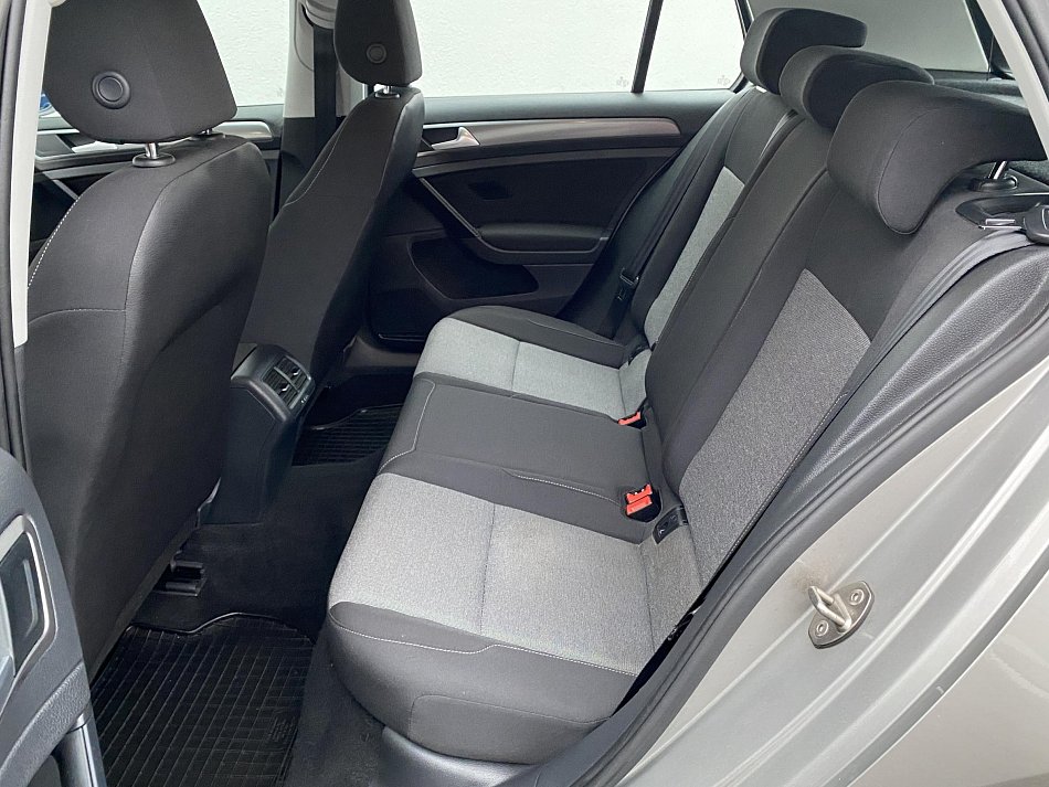 Volkswagen Golf 1.6 TDi Trendline