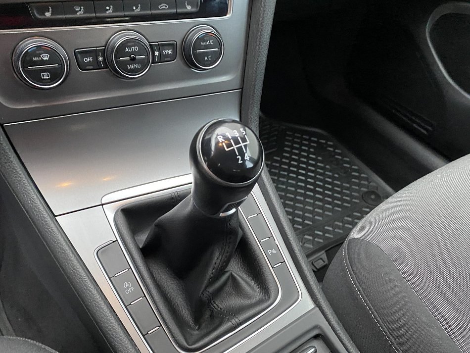 Volkswagen Golf 1.6 TDi Trendline