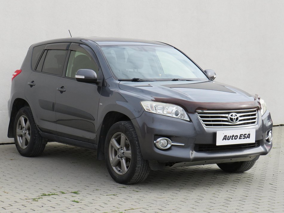 Toyota RAV4 2.2 D-4D Lux 4x4