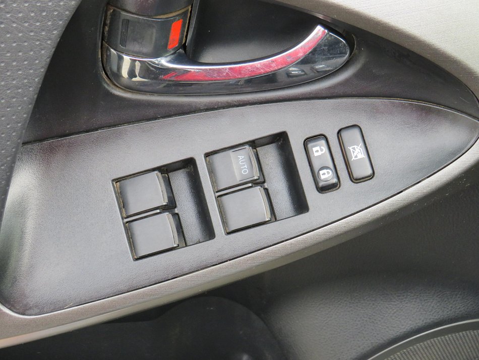 Toyota RAV4 2.2 D-4D Lux 4x4