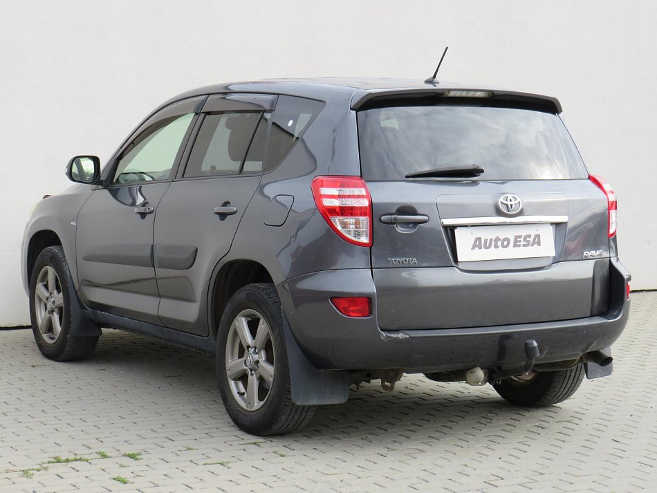Toyota RAV4 2.2 D-4D Lux 4x4