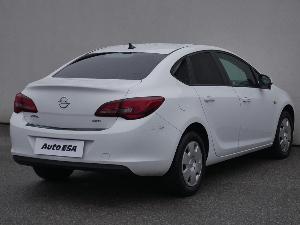 Opel Astra 1.6. CDTi 