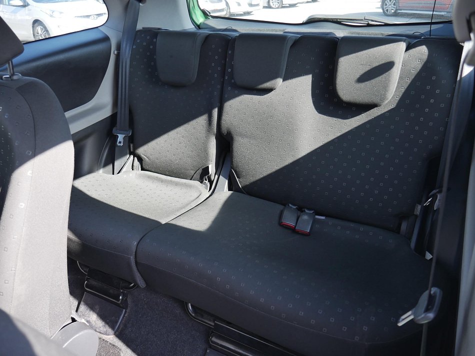 Toyota Yaris 1.0 VVT- i Terra Cool