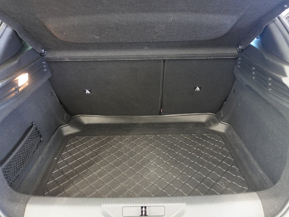 Peugeot 308 1.2PT 