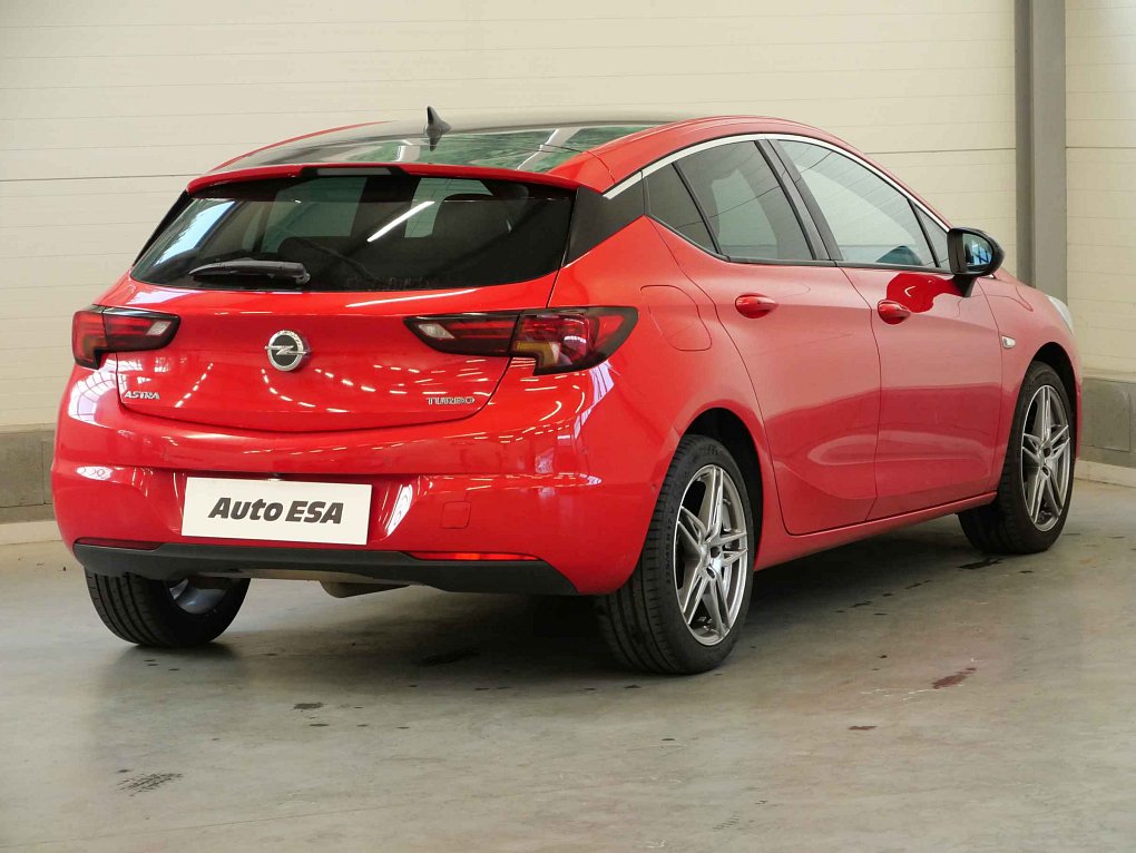 Opel Astra 1.4T 