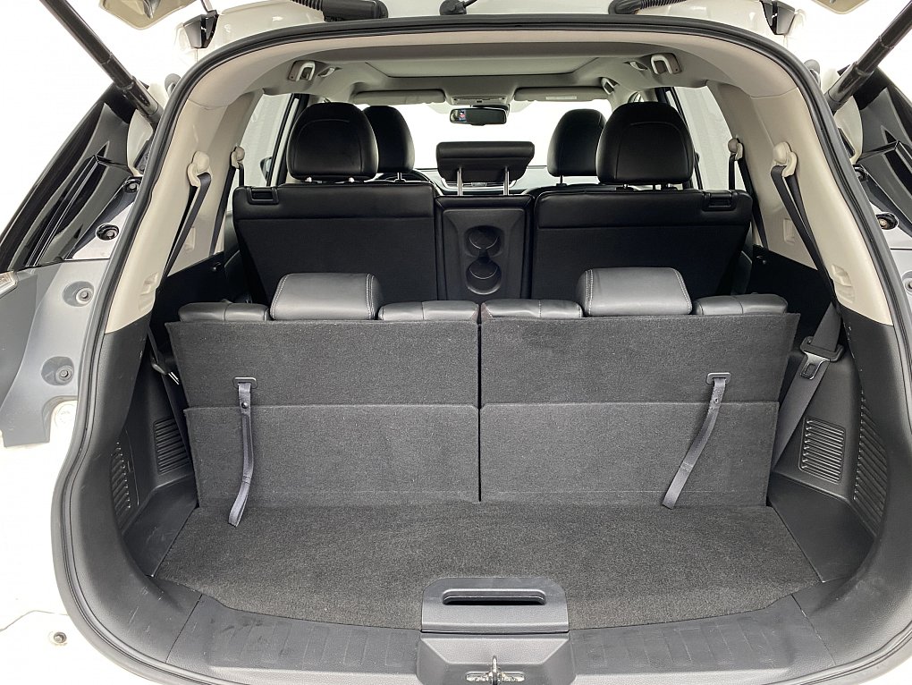 Nissan X-Trail 1.6dCi Tekna
