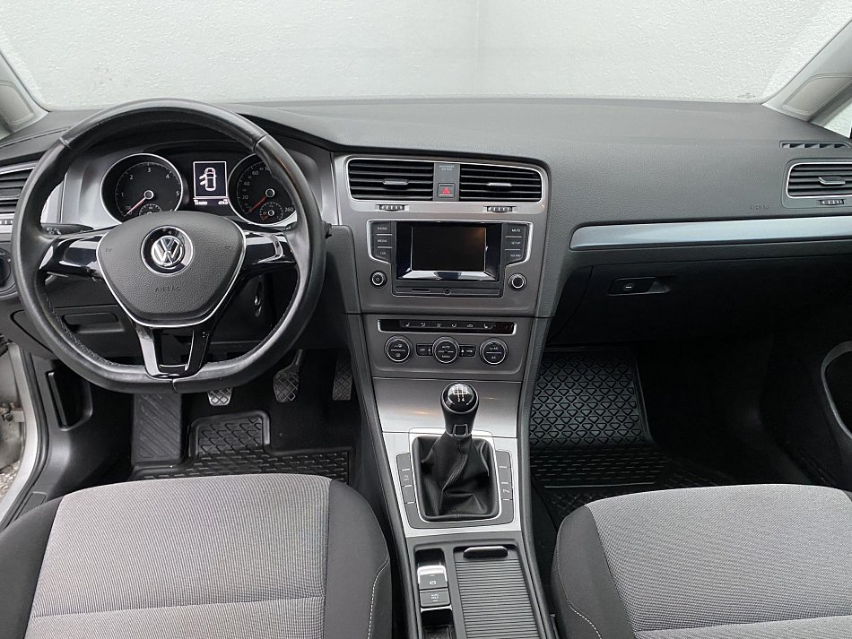 Volkswagen Golf 1.6 TDi Trendline