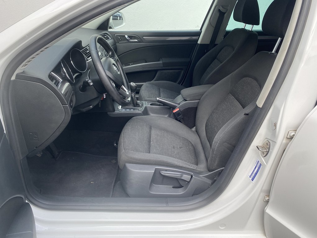 Škoda Superb II 2.0TDi Active