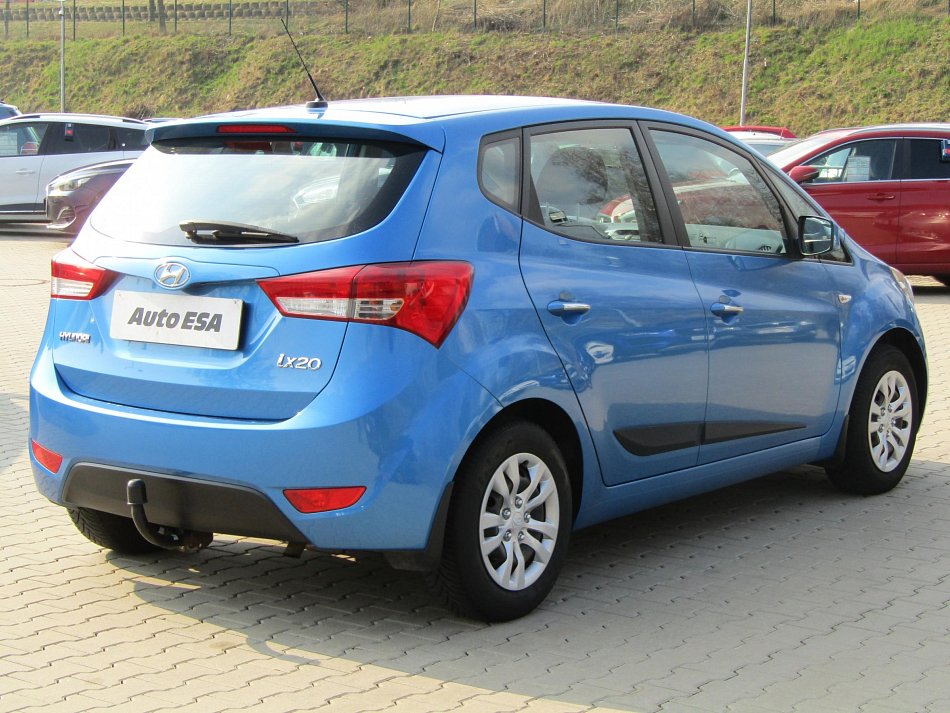 Hyundai Ix20 1.6i 