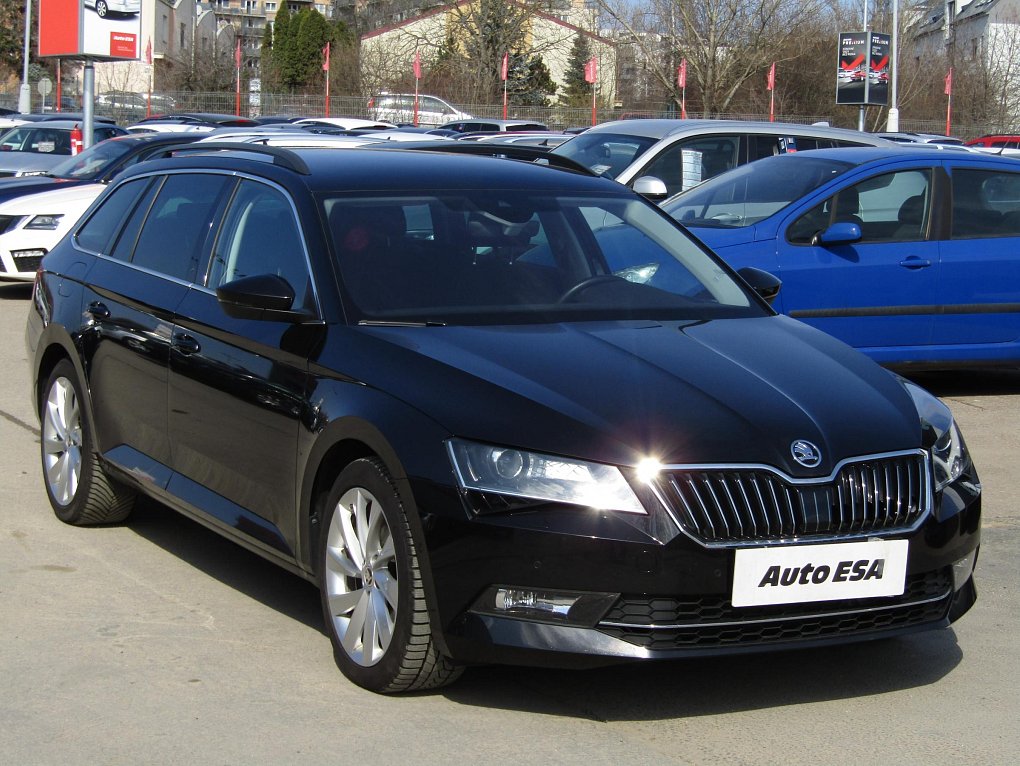 Škoda Superb III 2.0 TSi SportLine