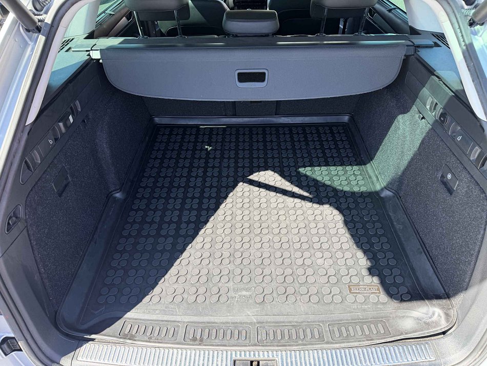 Škoda Superb III 1.4 TSI 