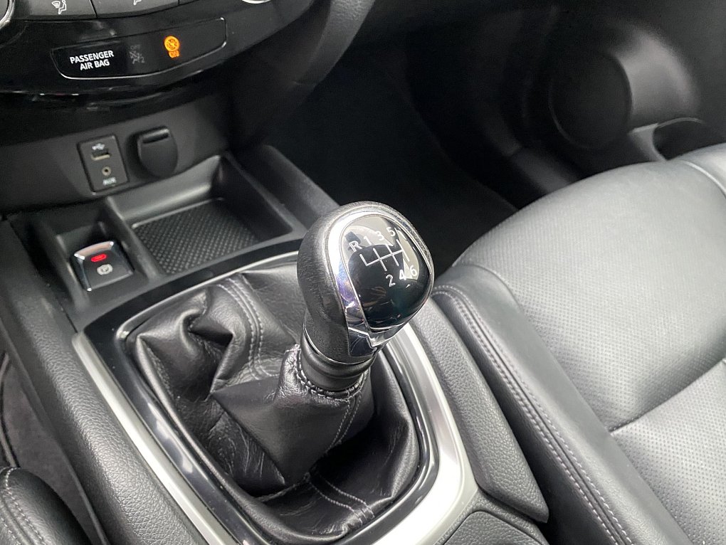 Nissan X-Trail 1.6dCi Tekna