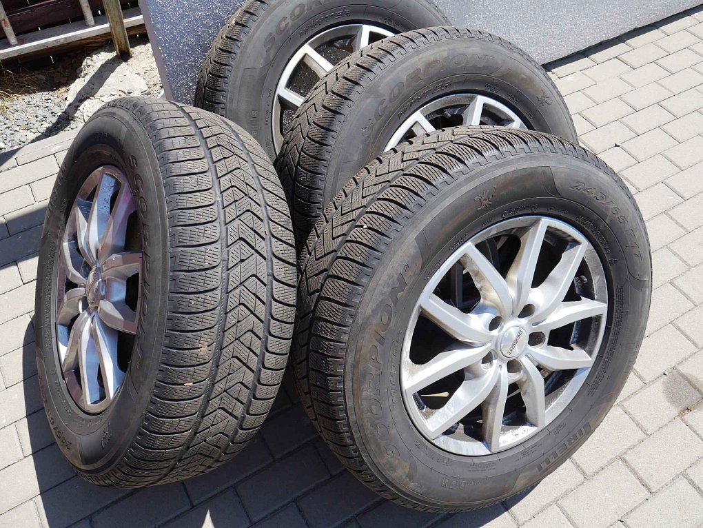 Volkswagen Amarok 3.0 TDi  4x4