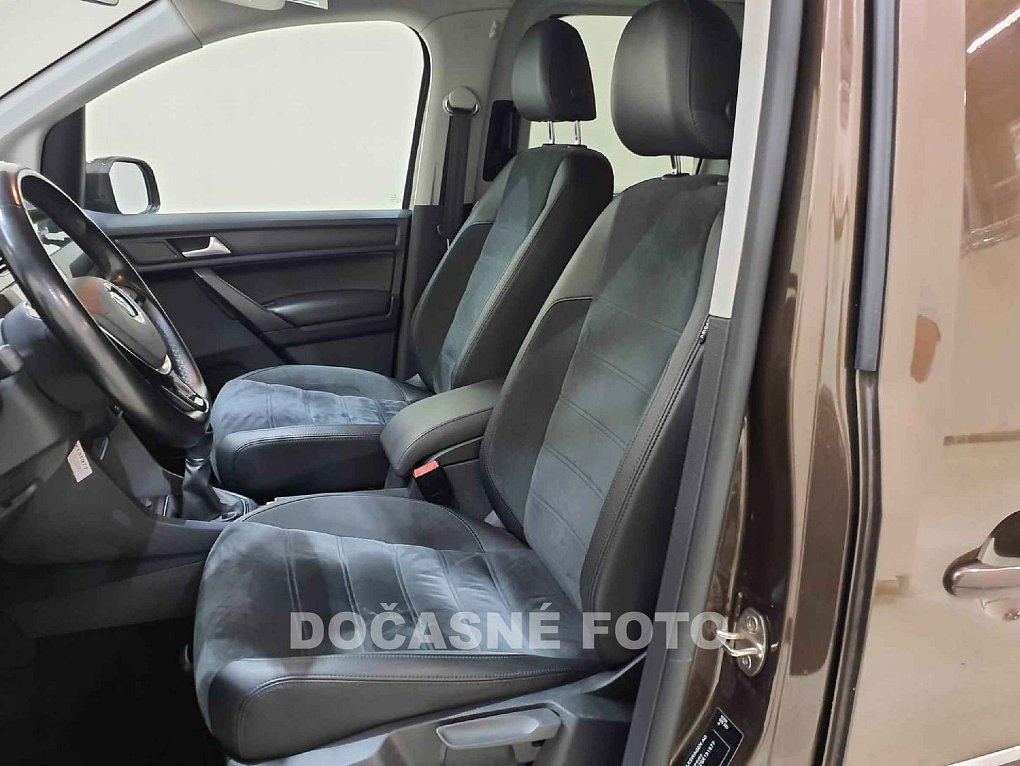 Volkswagen Caddy 1.4TSi Highline MAXi 7míst