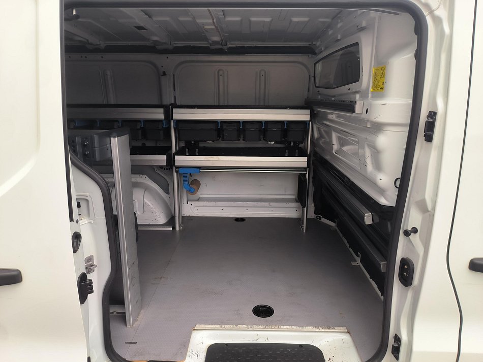 Renault Trafic 1.6dCi  SORTIMO