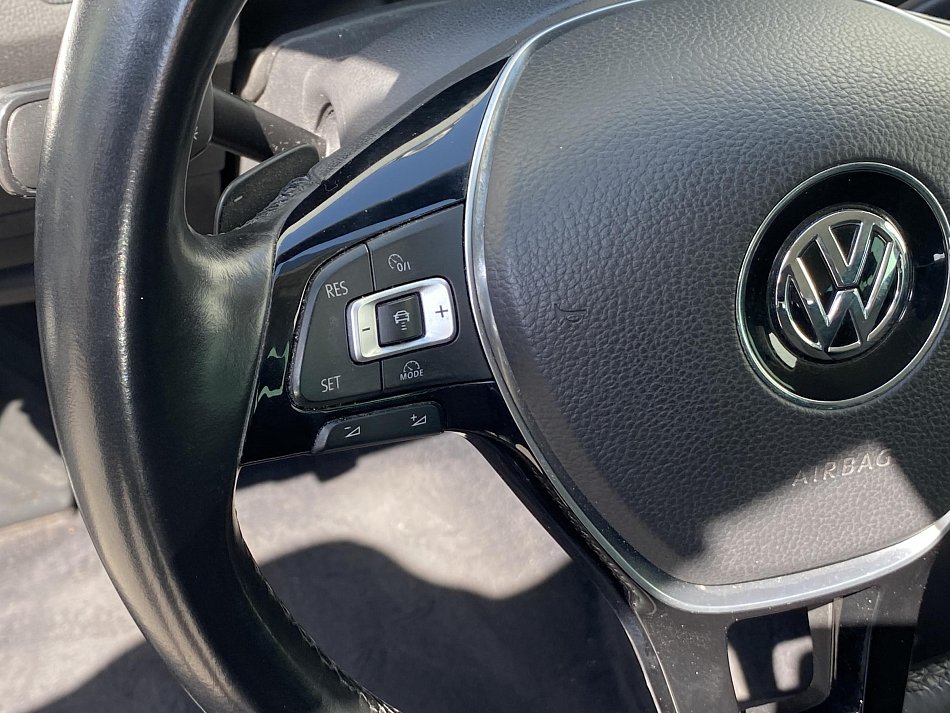 Volkswagen Passat 1.8 TSi Comfortline