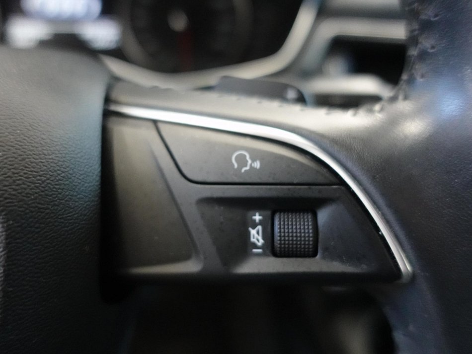 Audi A4 2.0TDi  Avant