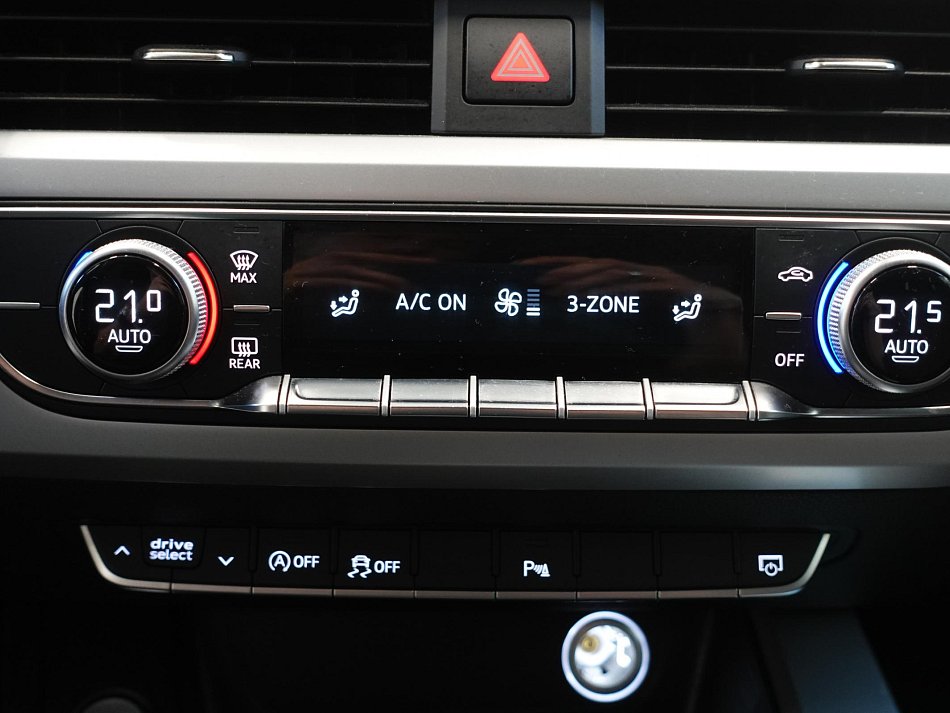 Audi A4 2.0TDi  Avant