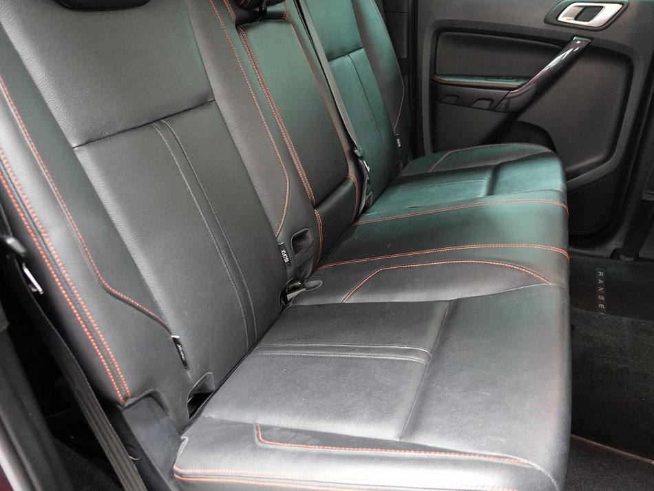 Ford Ranger 2.0TDCI  4x4 THUNDER