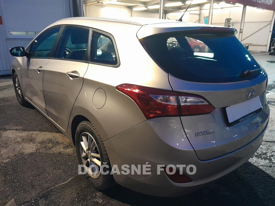 Hyundai I30 1.6 i 