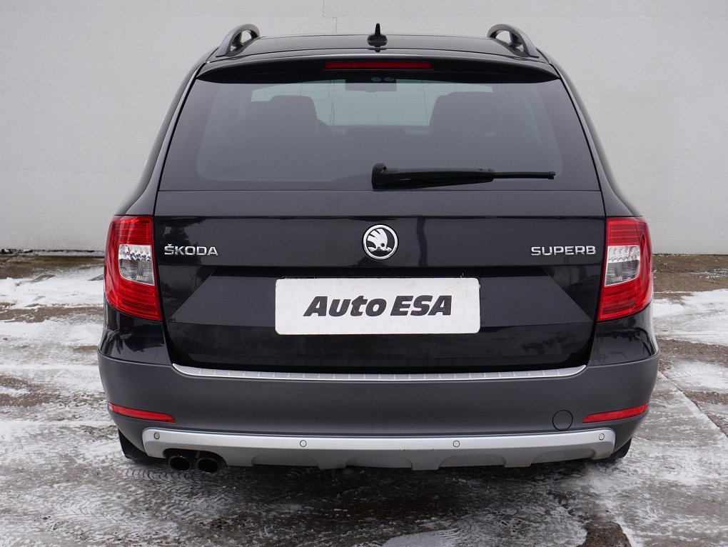 Škoda Superb II 2.0 TDi ScoutLine