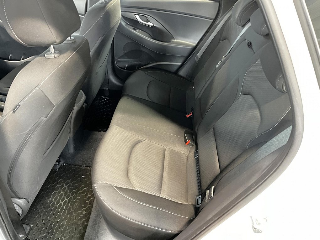 Hyundai I30 1.4 T-GDi Trikolor