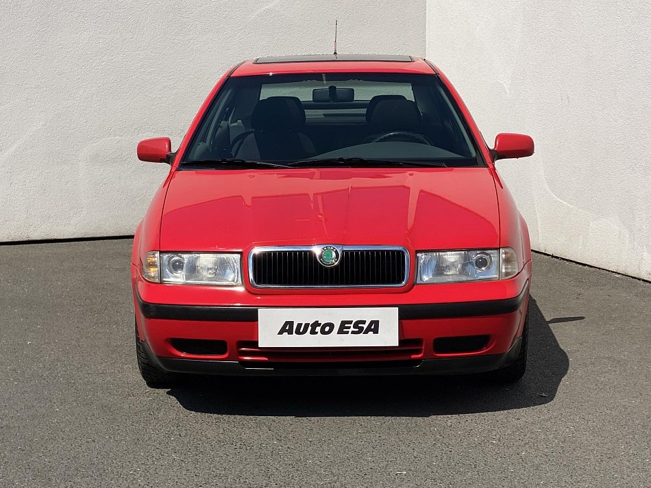 Škoda Octavia 1.6 i 