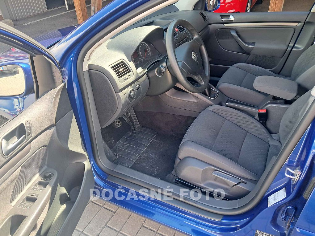 Volkswagen Golf 1.4i 