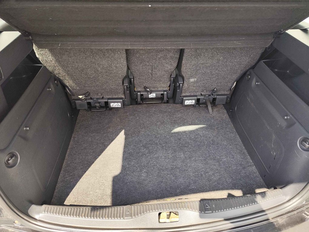 Škoda Roomster 1.2 HTP 