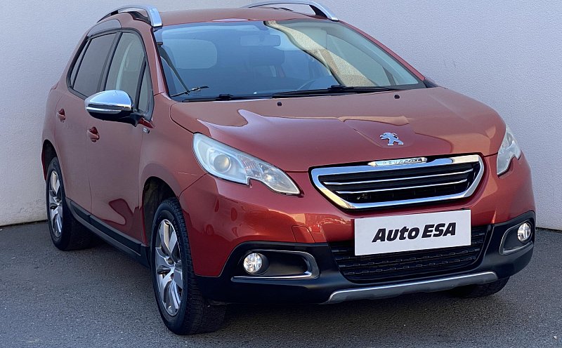Peugeot 2008 1.2PT Style