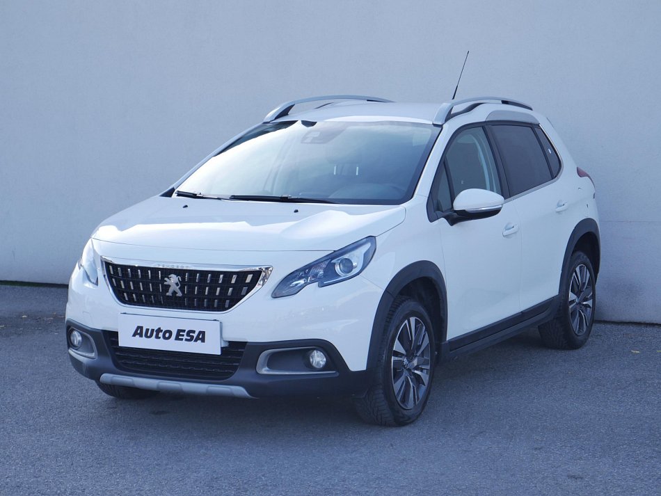 Peugeot 2008 1.2 PT Allure
