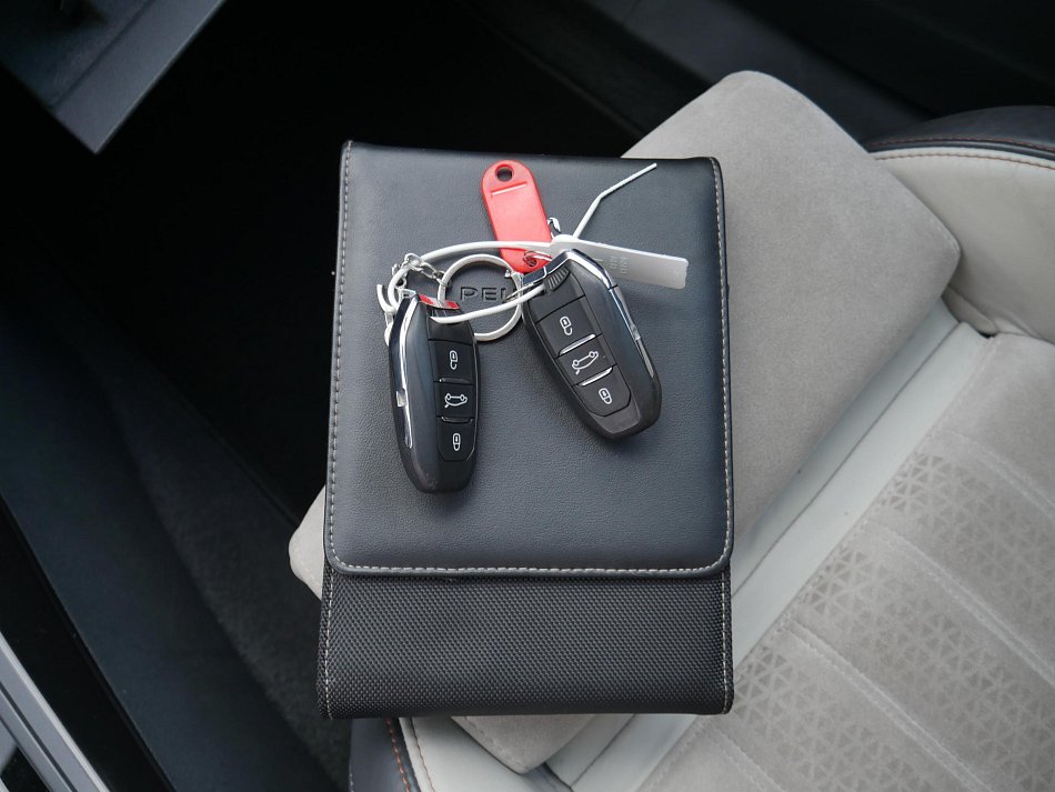 Peugeot 508 2.0HDi RXH