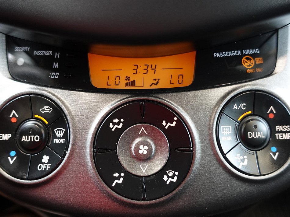 Toyota RAV4 2.0i  4x4