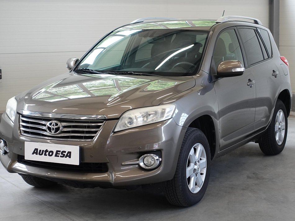 Toyota RAV4 2.0i  4x4