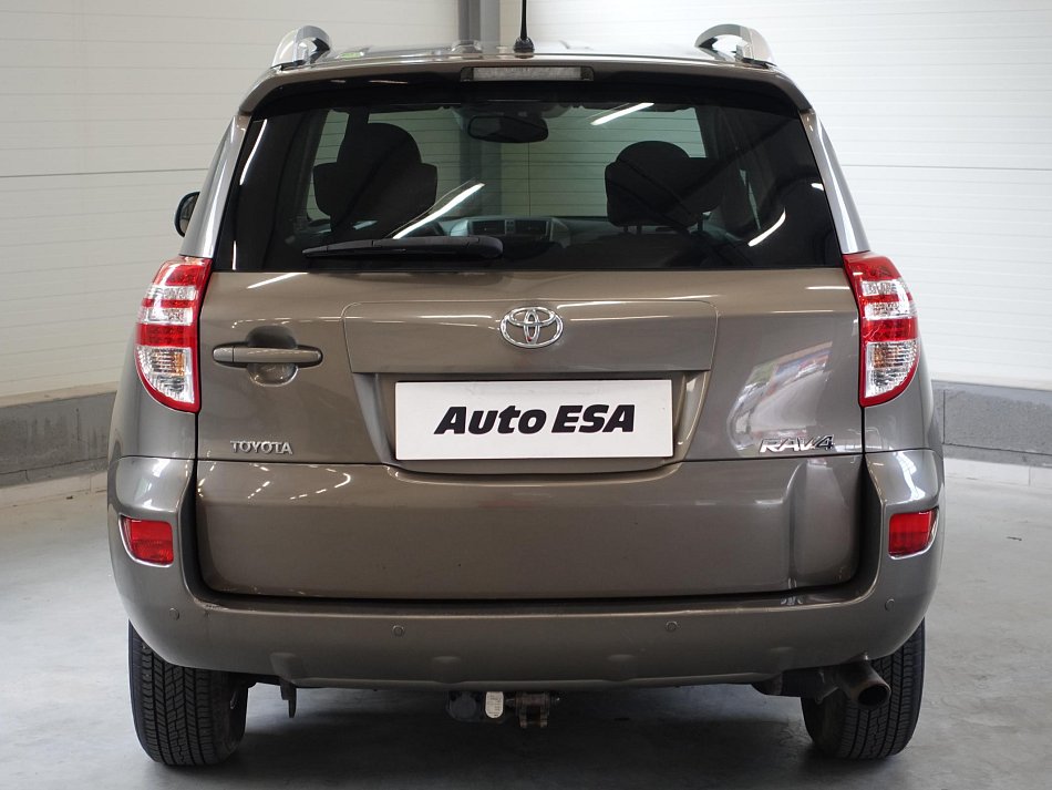 Toyota RAV4 2.0i  4x4