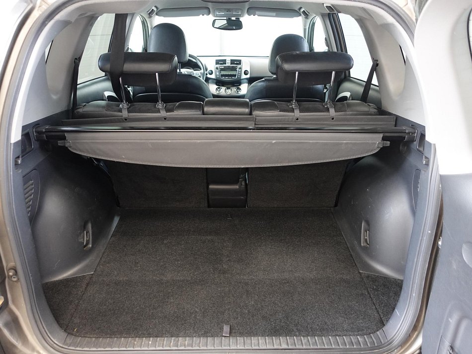 Toyota RAV4 2.0i  4x4