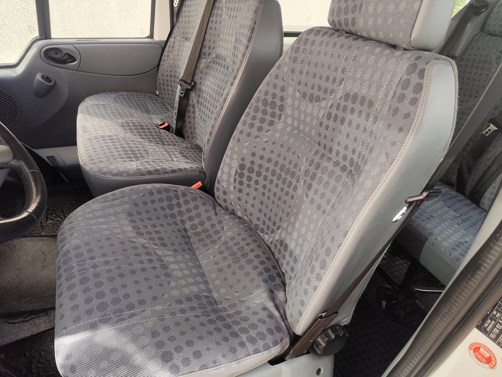 Ford Transit 2.2TDCi Trend L2H2 6míst