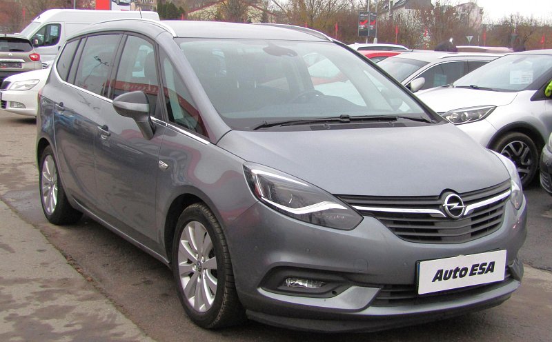 Opel Zafira 2.0 CDTi 