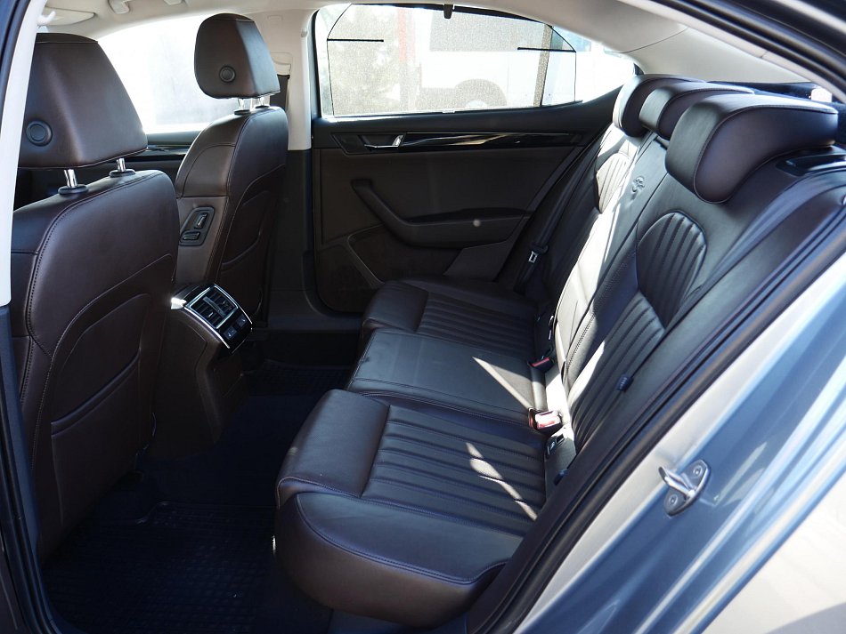 Škoda Superb III 2.0 TDi L&K 4x4