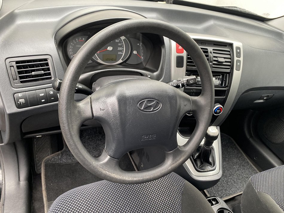 Hyundai Tucson 2.0 i 