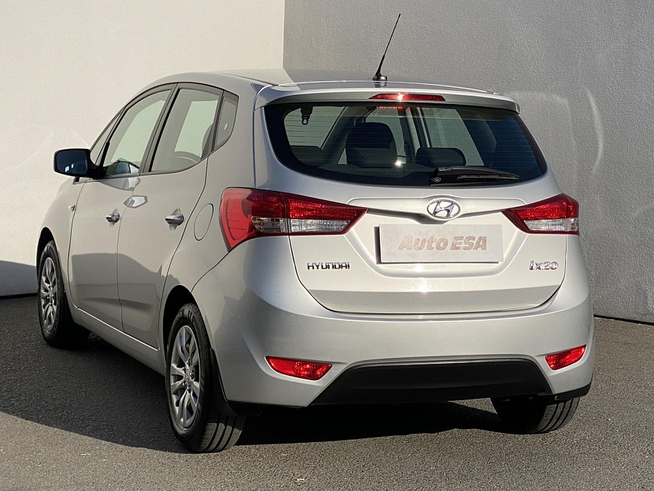 Hyundai Ix20 1.6 CVVT 
