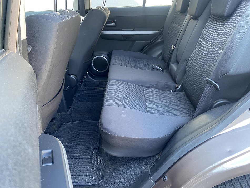 Suzuki Grand Vitara 2.4  4x4