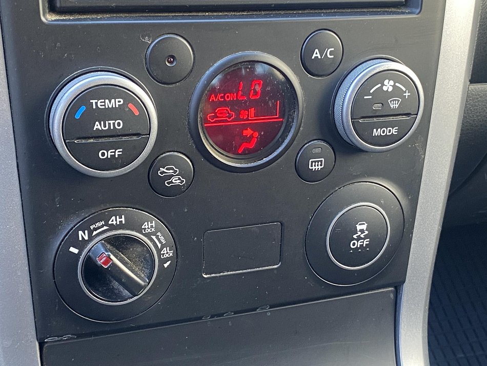 Suzuki Grand Vitara 2.4  4x4