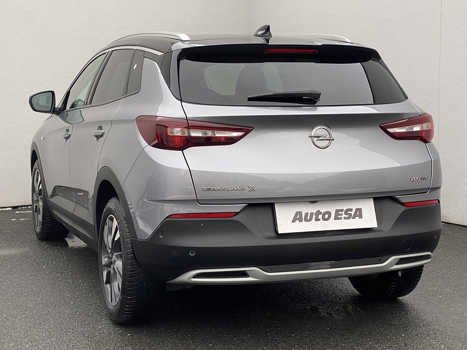 Opel Grandland X 1.2T Innovation