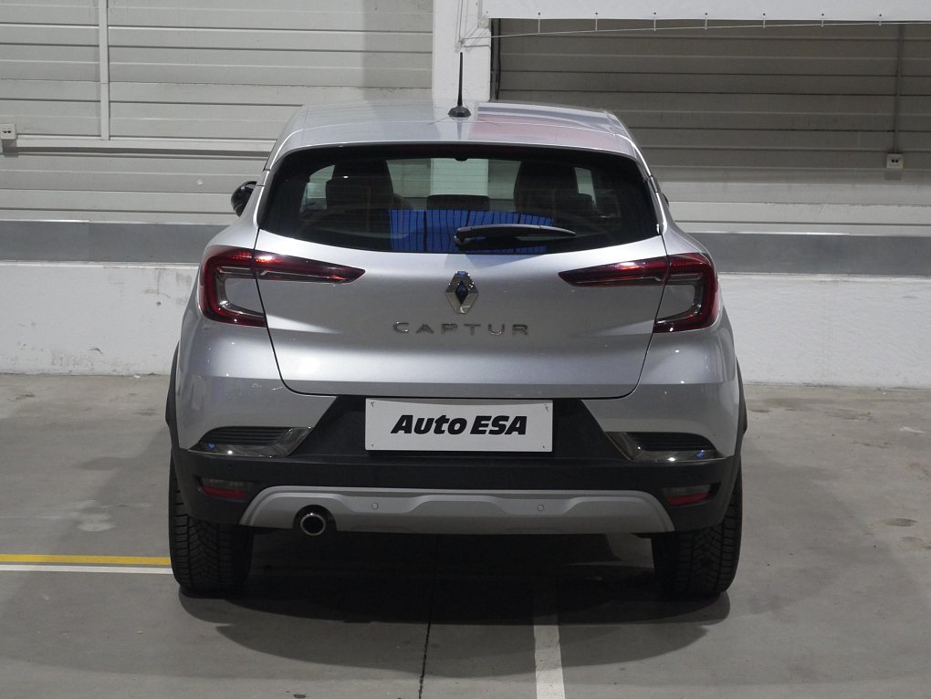 Renault Captur 1.0TCe Intense