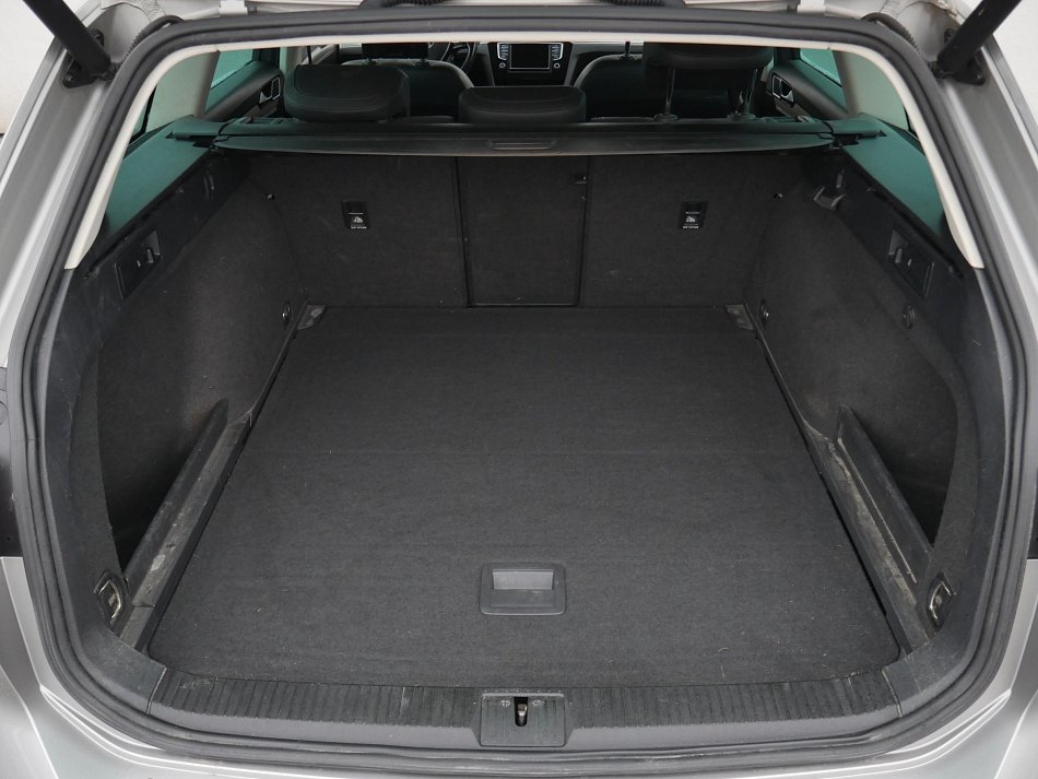 Volkswagen Passat 2.0TDi Highline