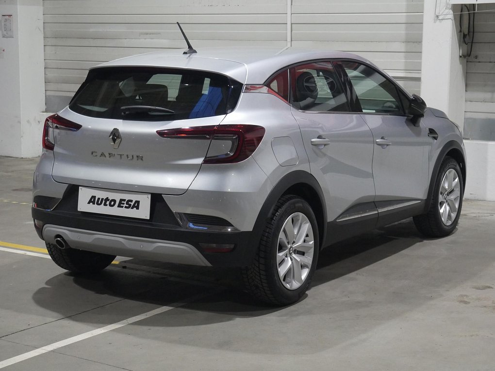 Renault Captur 1.0TCe Intense